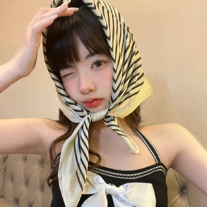 桃脸泪痕